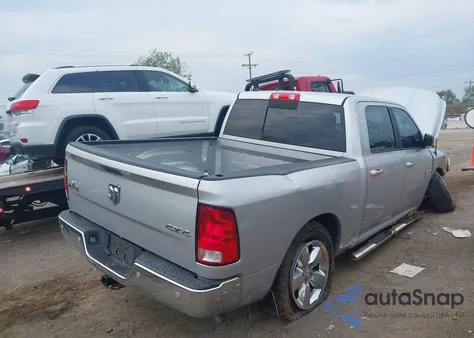 2016 Ram 1500 Big Horn z USA, uszkodzony, nr VIN 1C6RR7LG1GS407880